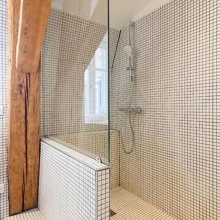 Apartment Le Grand Amerval - Joli Climatise